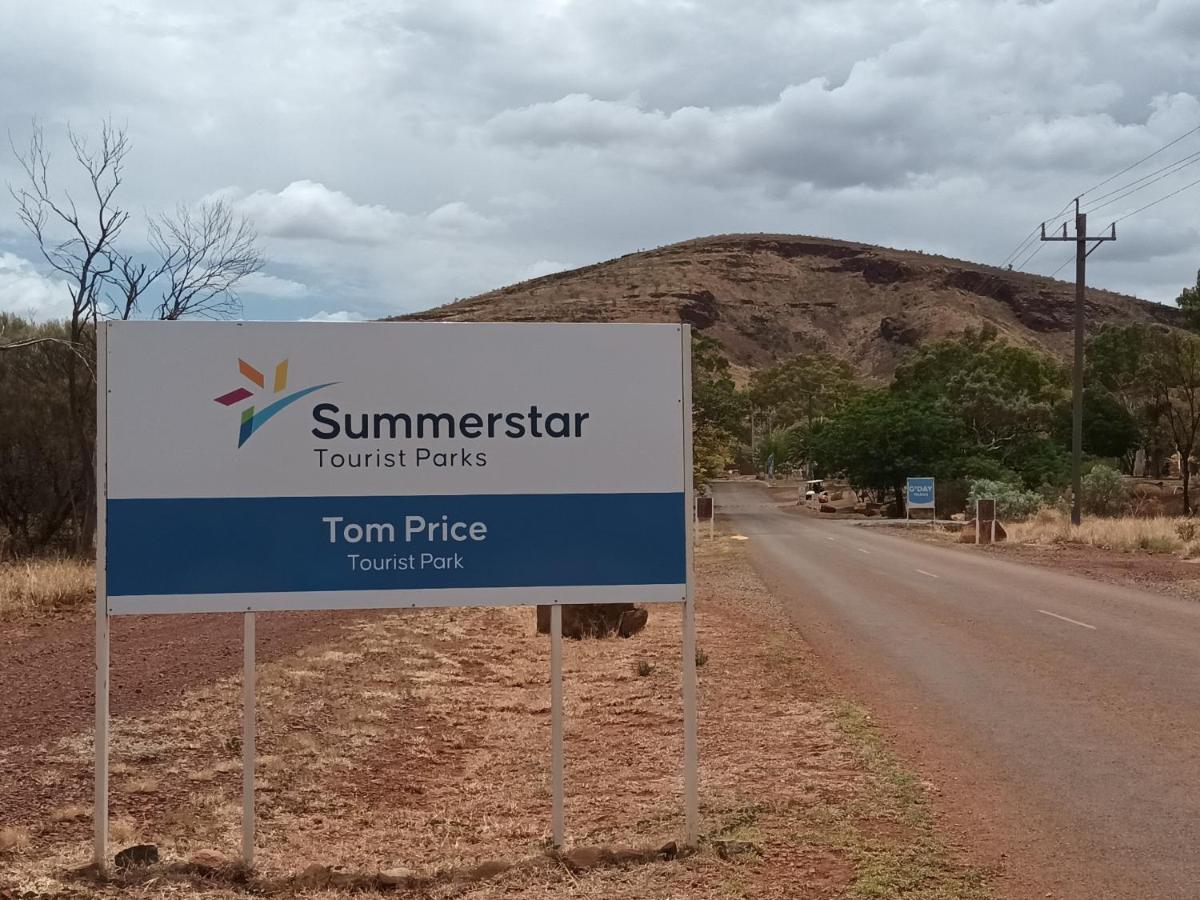 Готель Tom Price Tourist Park Екстер'єр фото